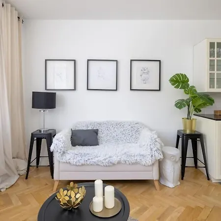 Near Elektrownia Powisle Warsaw